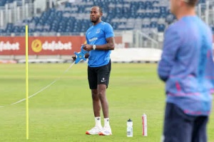 Archer's Test Return: England's 'Worthwhile Gamble' Faces Edgbaston Hesitation, Says Hussain