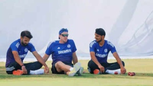Arshdeep Singh Reveals Playful Wrestling Ritual with Bowling Coach Morne Morkel During India vs. England Test Prep