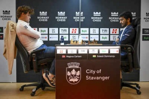 Magnus Carlsen Weighs In on Gukesh's Rise, But Remains Unconvinced After SuperUnited Opener