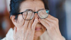 10 Subtle Eye Symptoms You Shouldn't Ignore: When to See a Doctor