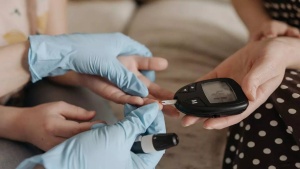 Revised Title:
HbA1c vs. SMBG: Unlocking Optimal Diabetes Management Through Comprehensive Blood Sugar Monitoring