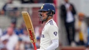 Gill's Illness Sidelines Him from Duleep Trophy; Kumar to Captain North Zone
Hoặc:
Shubman Gill Out of Duleep Trophy Due to Sickness; Ankit Kumar Steps Up as Captain