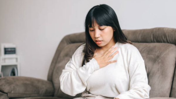 Difficulty breathing can indicate liver issues