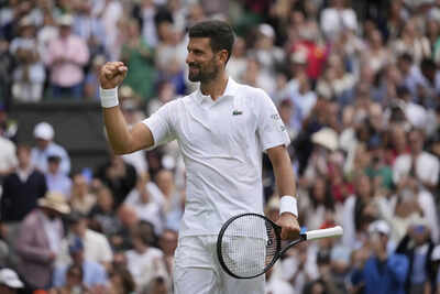 Djokovic celebrates his victory at Wimbledon