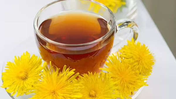Dandelion tea for liver health